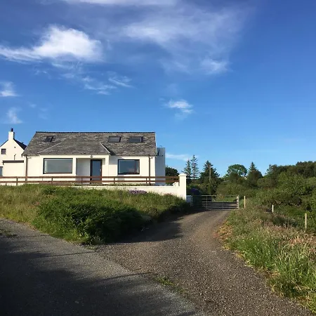 Skye Getaways Self Catering Accommodation Dunvegan  Esterno foto