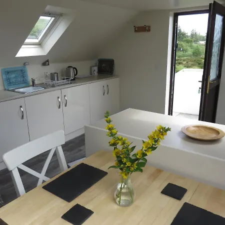 Skye Getaways Self Catering Accommodation Dunvegan  Esterno foto