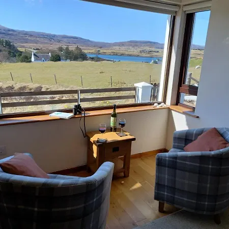 Skye Getaways Self Catering Accommodation Dunvegan  Esterno foto